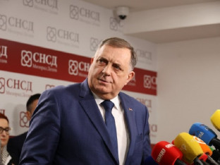 Dodik: Osvojićemo 40 odsto glasova, udžbenici svim đacima