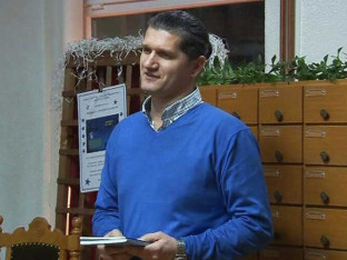 Vid Vukelić Vicko predstavio zbirku "Lažu da si ko burence"