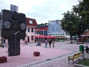 Осуде из Шамца због истицања ратне заставе тзв. Армије БиХ