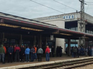 Прекинут протест на "Жељезницама"