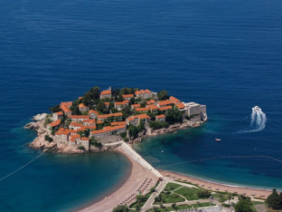"Sveti Stefan" spreman za novi početak
