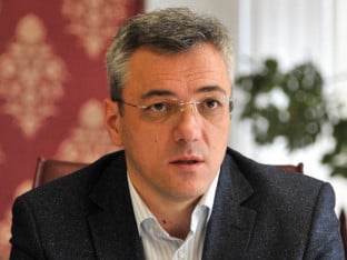 Tadić: Niko tako ružno ne gazi Ustav kao krnji Ustavni sud BiH