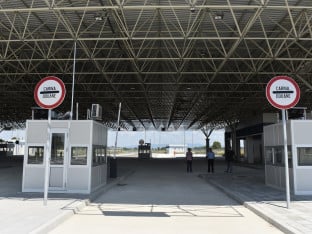 Krnjić drži novi prelaz pod ključem do septembra?
