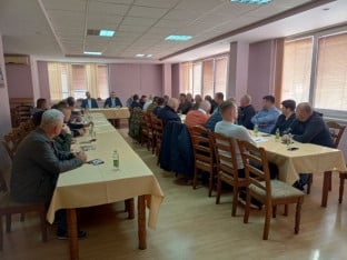Odbornici i cjelokupan šamački odbor DEMOS-a pristupili SNSD-u