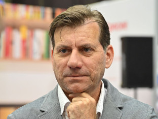 Dejan Aleksić princ "Dječijeg carstva"