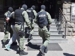 Policija češlja teren, počela hapšenja: Pretresi na osam lokacija