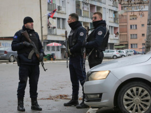 Tzv. kosovska policija privela dva muškarca jer su raznosili pošiljke Pošte Srbije?