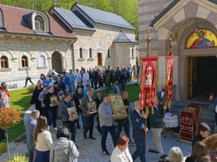 Манастир Осовица прославио крсну славу Благовијести