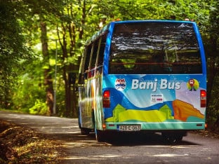 Од сутра поново саобраћа мини панорамски аутобус „Бањ бус“