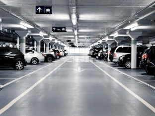 Uhapšen jer je parkirao auto i zaboravio ga šest godina