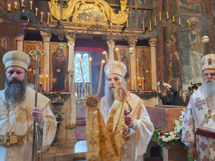 Patrijarh Porfirije u Visokim Dečanima: „Ne možemo imati mir ako ga nemaju naše komšije“