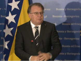 Vlada FBiH se zadužuje  800 miliona evra