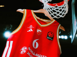Crvena zvezda na Real u posebnim dresovima