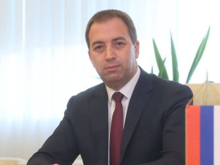 Selak: Politika nije gluma, nećemo sudbinu Ukrajine