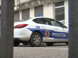 Lažne dojave o bombama u tržnim centrima i školama