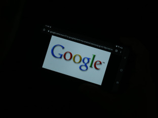 Гугл убацује вјештачку интелигенцију у све апликације: Ево како да то спријечите