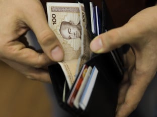 Šta je načelno dogovoreno o isplati 13. plate u Srpskoj