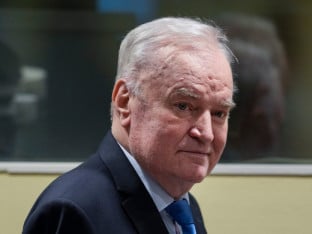 Ministar Vujić putuje u Hag zbog Mladića: Selak traži adekvatno liječenje