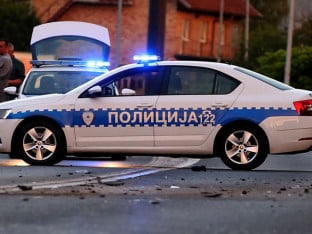 Težak sudar na autoputu Banjaluka-Doboj, saobraćaj obustavljen