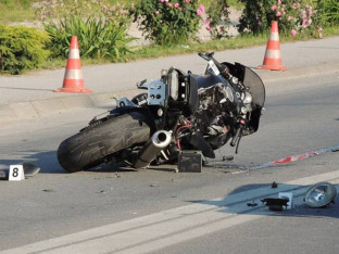 Maloljetno lice povrijeđeno pri padu sa motora