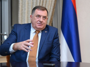 Dodik: Ne želimo da nam Zapad nameće status