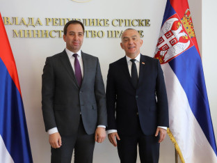 Selak i Vujić: Srbija i Srpska daju garancije za generala Mladića