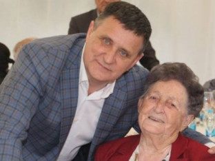 Vlado Đajić se oprostio od majke Milorada Dodika