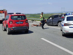 Detalji stravične nesreće na autoputu: Stradao vozač koji je vozio u kontra-smjeru!