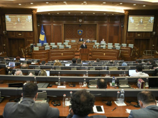 Drama u Prištini: Skupština ponovo bez kvoruma, rok ističe u ponoć!