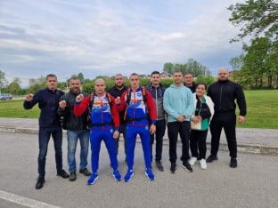 "Богојављенски пливачи" пјешаче од Бањалуке до Острога за друга Слободана