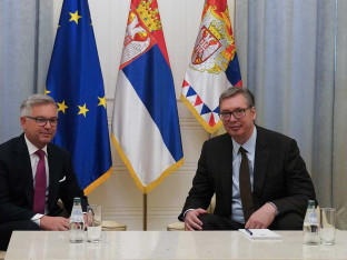 Vučić: Cilj Beograda da do kraja 2026. ispuni sve kriterijume za članstvo