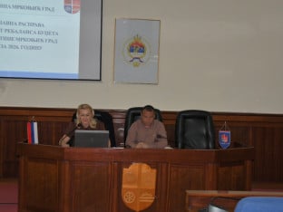 Мркоњић Град: Одржана јавна расправа о нацрту буџета за 2026. годину
