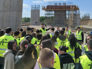 Učenici obišli gradilište, Višković ih dočekao