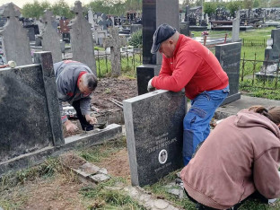Завичаjни музеј чувар прошлости: Рестаурисана породична гробница Тодића у Градишци