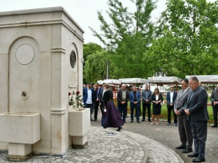 Градишка обиљежила Дан побједе над фашизном