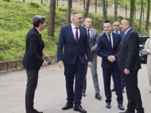 Minić posjetio Univerzitetsku bolnicu u Foči