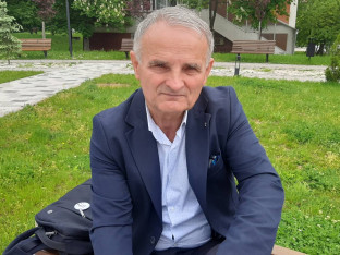 Tode Nikoletić za "Glas Srpske": Dužnost pjesnika je da vječno traži ljepotu