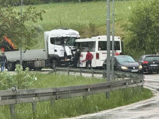 Jeziv sudar kod Mrkonjić Grada, poginula jedna osoba