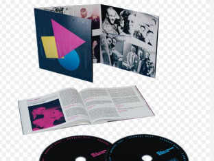 Klasik iz osamdesetih: Reizdanje albuma "Truthdare Doubledare" grupe Bronski Beat