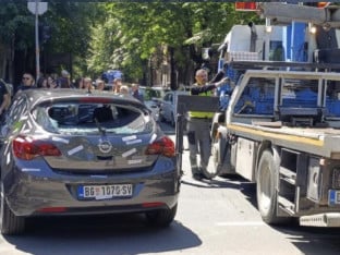Užas u Beogradu: Automobilom udario starijeg čovjeka tokom blokade (VIDEO)