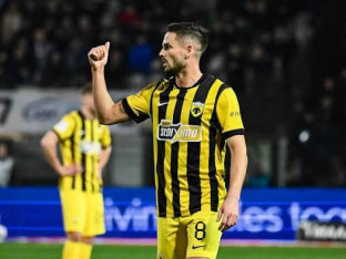 Ništa od Zvezde: Trebinjac ostaje u AEK-u