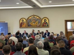 Predstavljena knjiga Knjiga "Odbrana Prijedora 1992. godine"