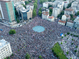 Protest u Beogradu (UŽIVO)