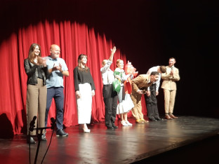 Predstavom "39 stepenika" Narodno pozorište proslavilo drugi rođendan