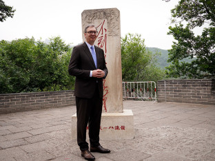 Voditeljka kineske televizije o Vučiću: On je poznat i poštovan u Kini