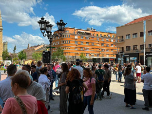 Novosadska gimnazija u kolapsu: Trideset profesora na bolovanju