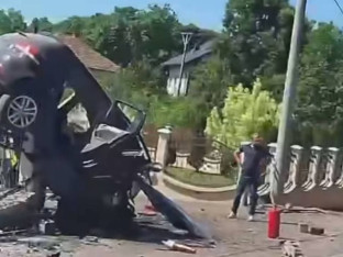 Nesreća kod Modriče: Jedna osoba poginula, dvoje u bolnici