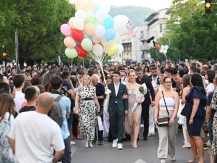 Четири школе прослављају завршетак школовања