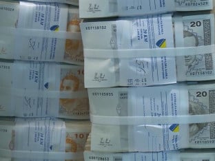 Federacija BiH se zadužuje 1,6 milijardi maraka