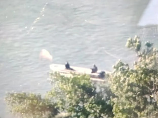 Čamcem prevozili kokain, na plaži zaplijenjeno 20 kg droge